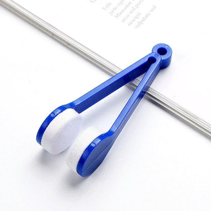 2-in-1 Microfibre Lens Cleaner