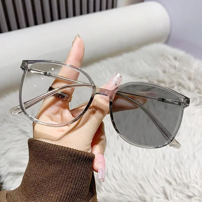 Crystal Elite Vision – Photochromic Multifocal Glasses